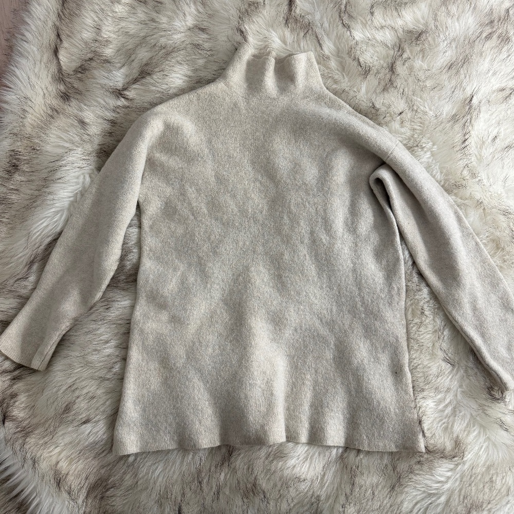 Aritzia Babaton Sweater 100% Merino Wool